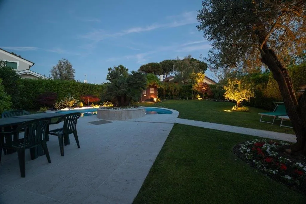 Toscana Albarella Island 0*,